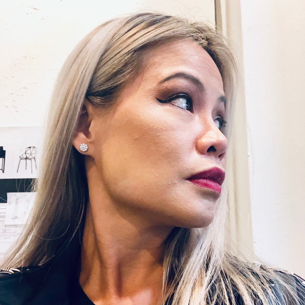 Meet your Posher, Claudine